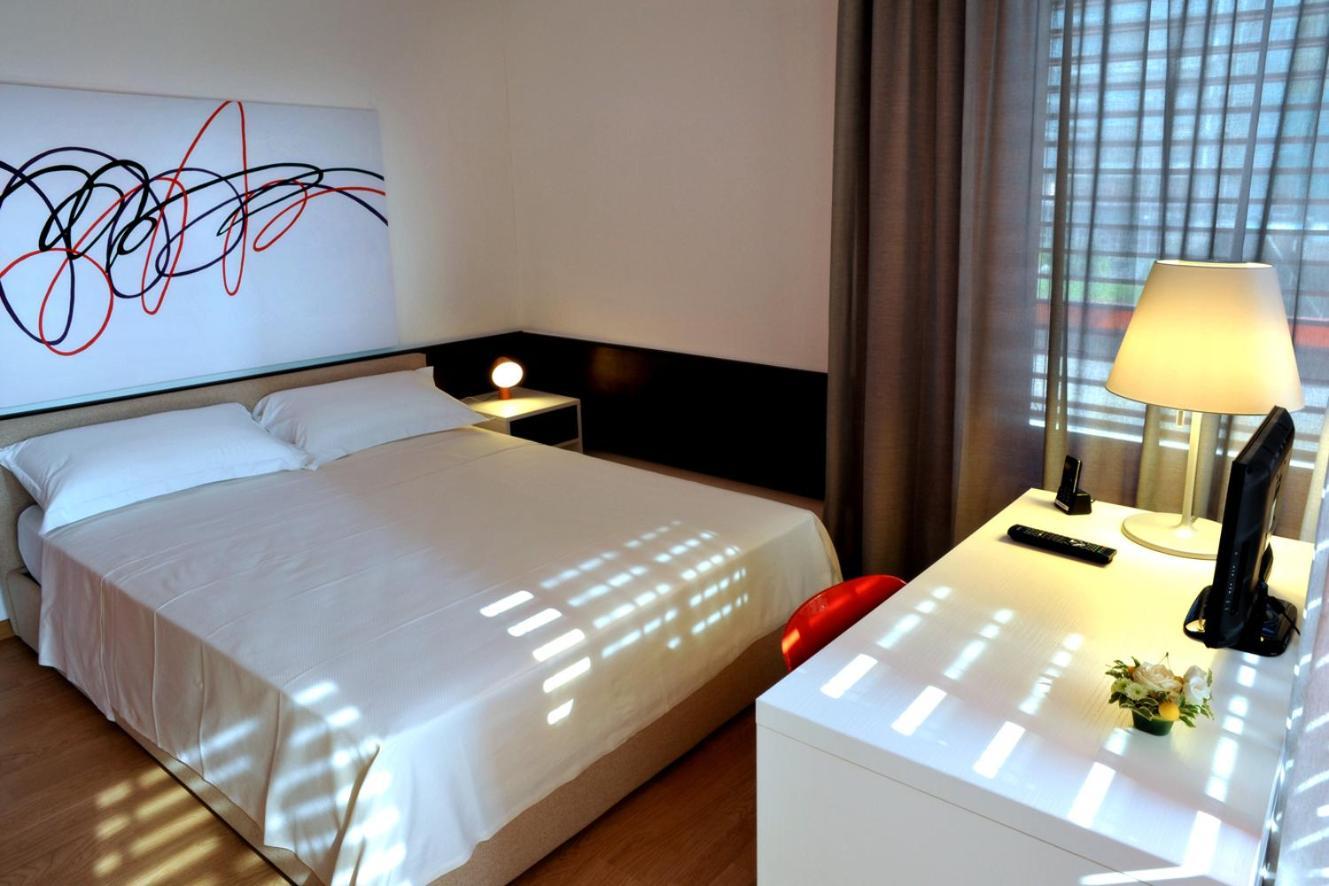 Hotel Garni Centro Chiasso Pokoj fotografie